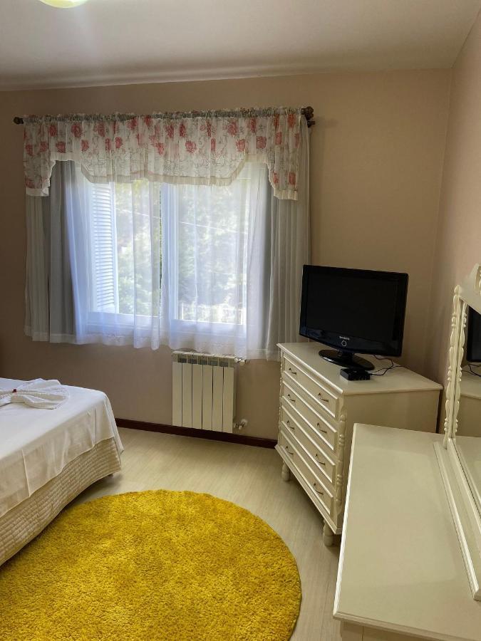 Apartamento Duplex De Gramado By Cia Da Temporada ภายนอก รูปภาพ