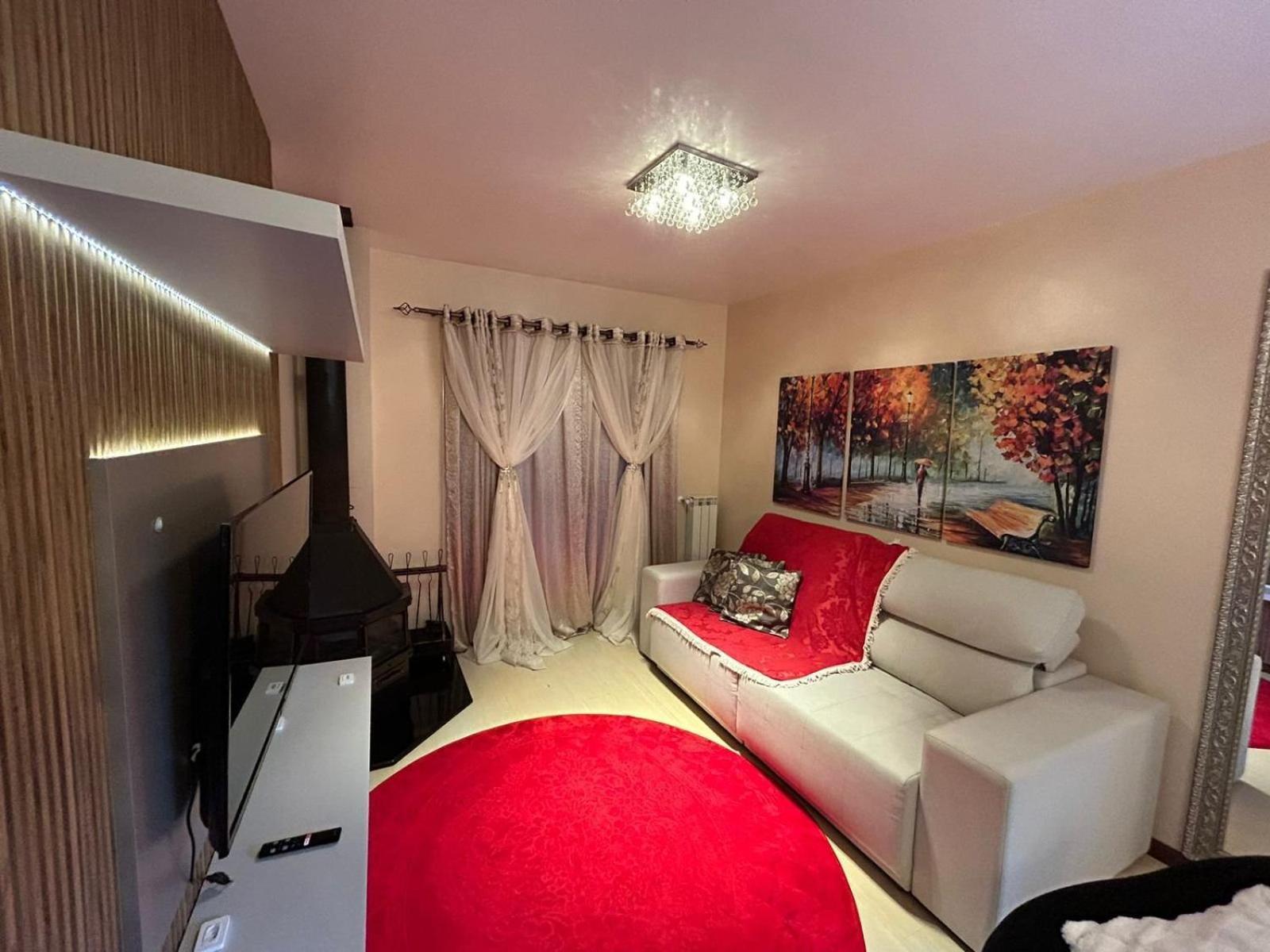 Apartamento Duplex De Gramado By Cia Da Temporada ภายนอก รูปภาพ